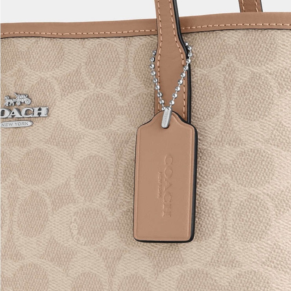COACH SMALL/MEDIUM TOTE-COACH SHOULDER BAG. - Picture 5 of 12